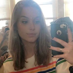 Meet your Posher, Maddie